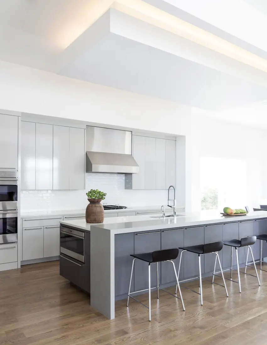 Dyer Street custom home in Dallas by Shaw Building Group