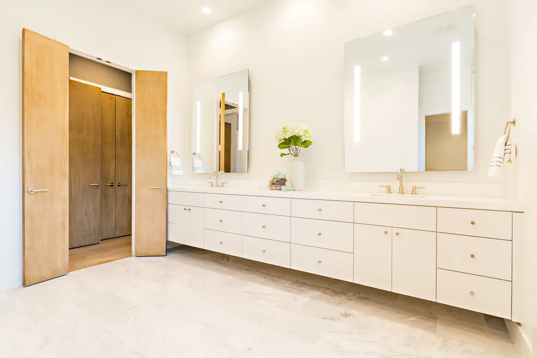 Custom home by Shaw Building Group in Dallas