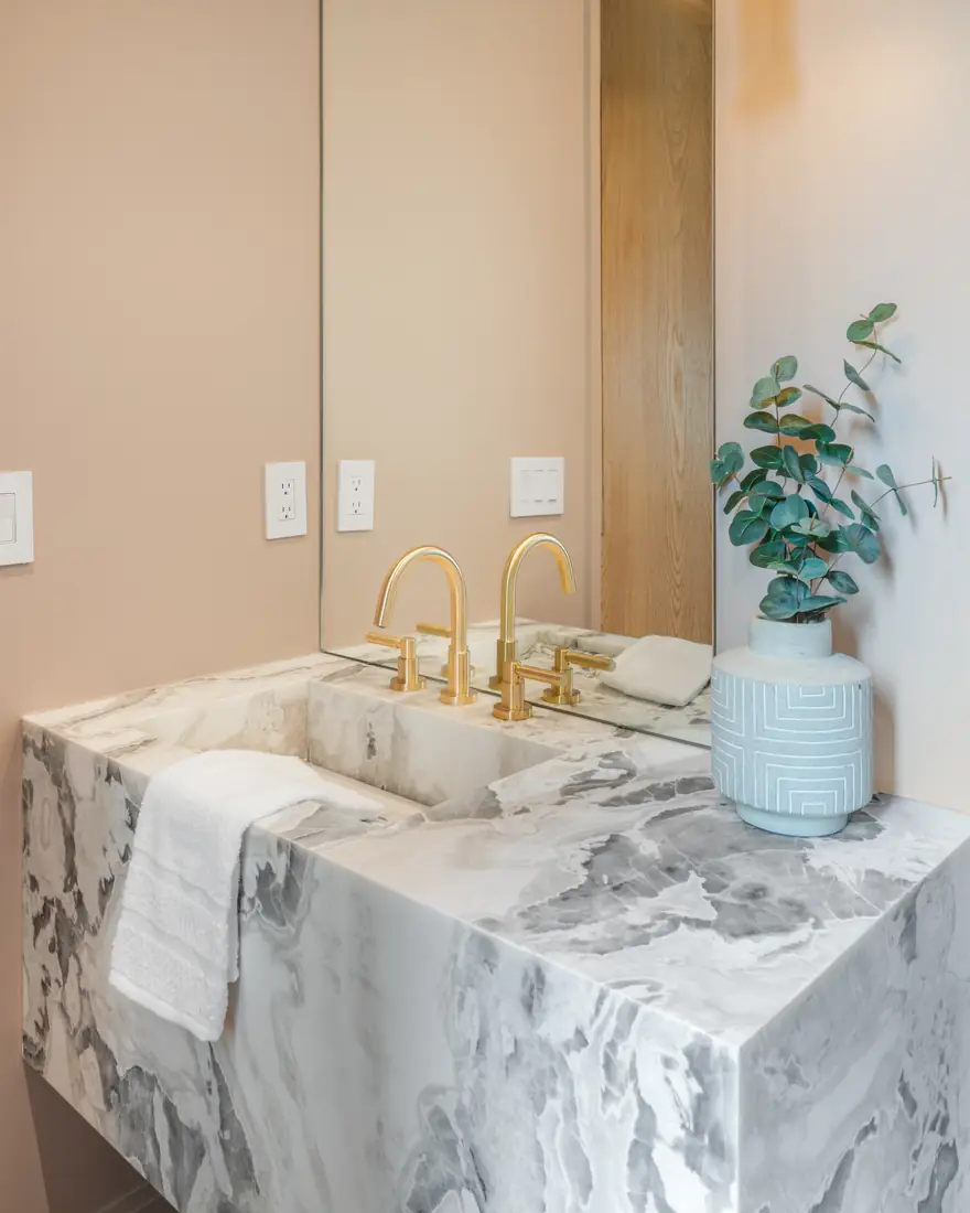 Villanova Drive custom home in Dallas by Shaw Building Group