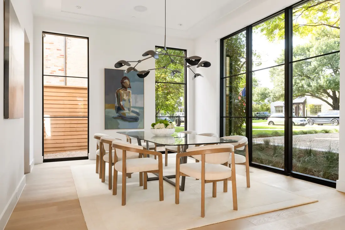 3233 Wentwood custom home in Dallas by Shaw Building Group