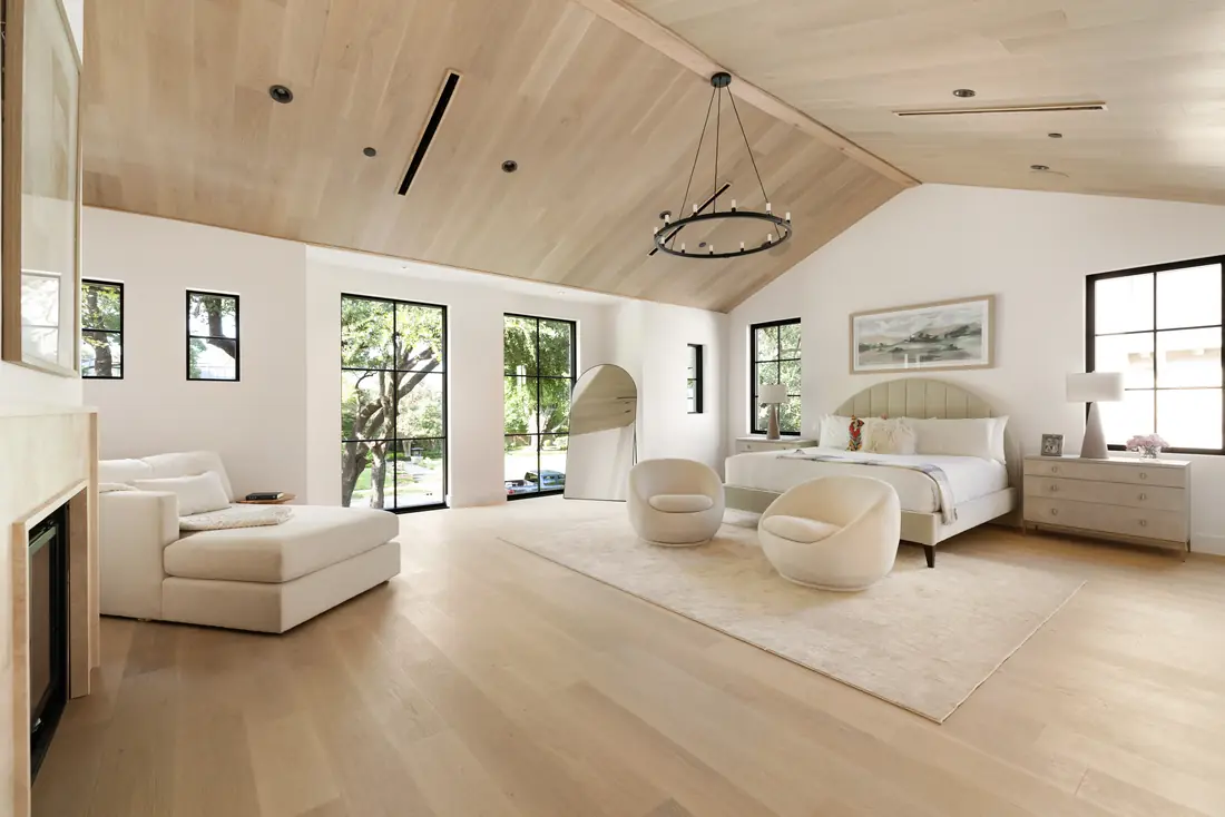 3233 Wentwood custom home in Dallas by Shaw Building Group
