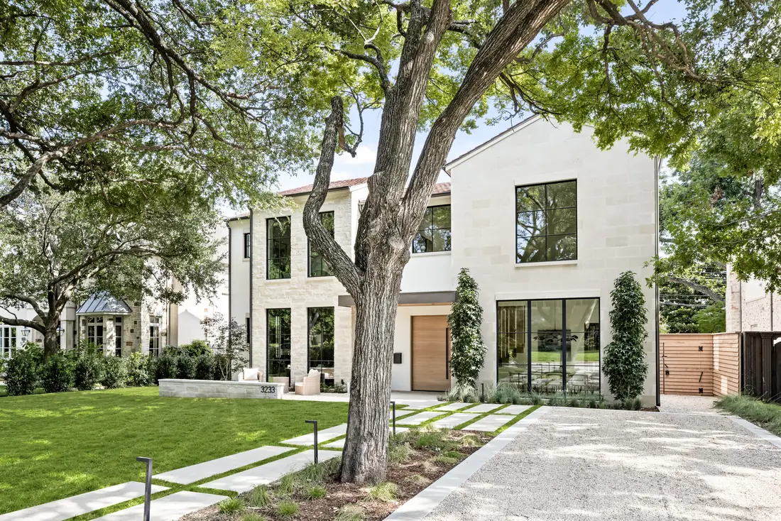3233 Wentwood custom home in Dallas by Shaw Building Group