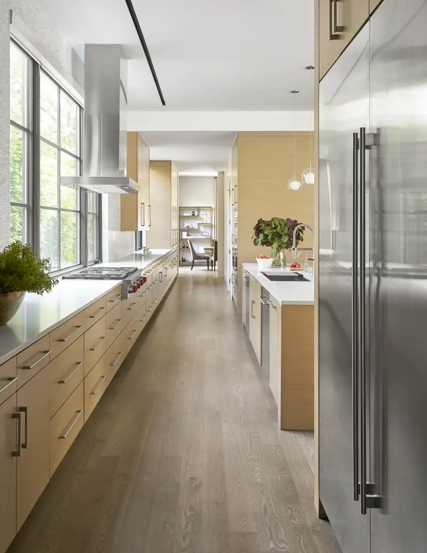Woodland Drive custom home in Dallas by Shaw Building Group