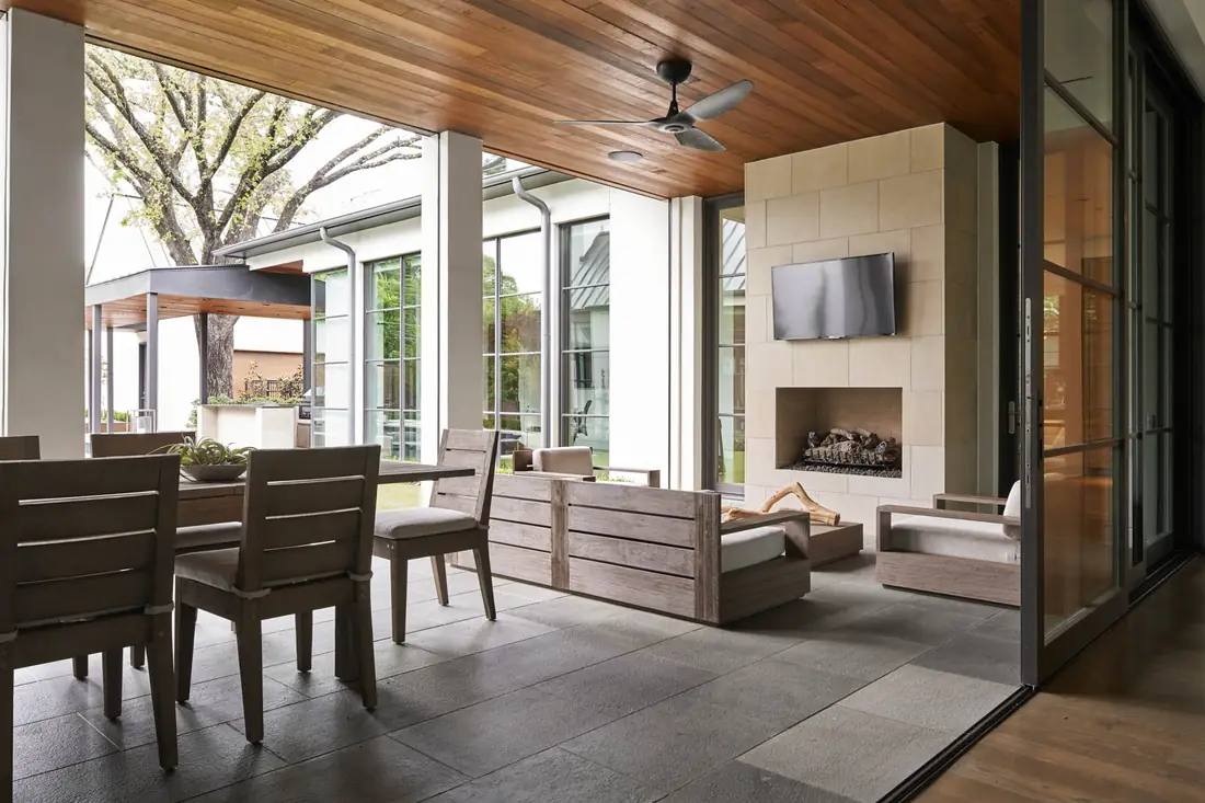Woodland Drive custom home in Dallas by Shaw Building Group