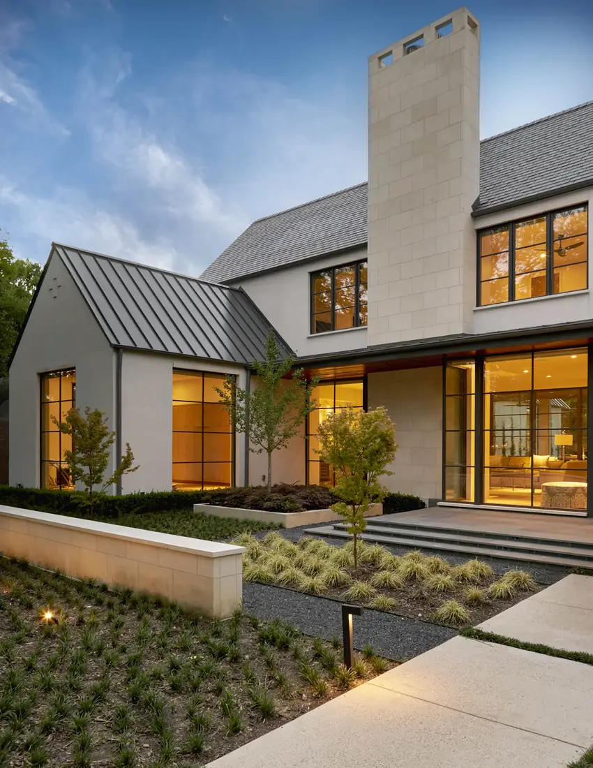 Woodland Drive custom home in Dallas by Shaw Building Group